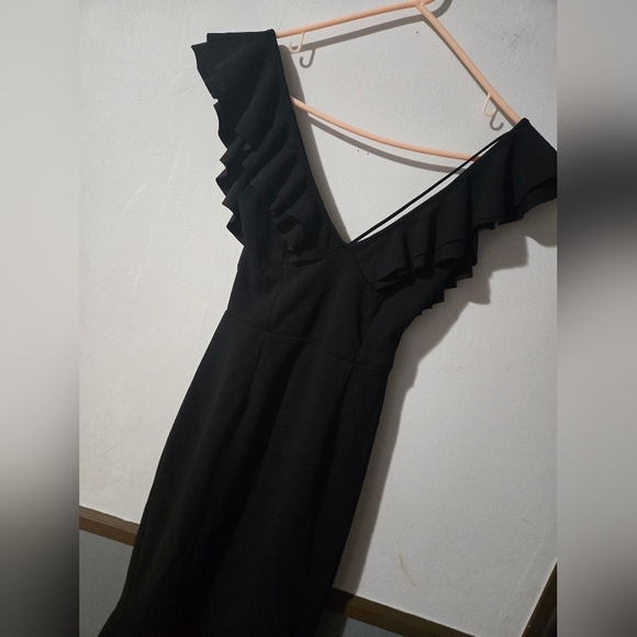 NWT Hello Molly Women's Small Size 4 Hi-Low Ruffle Hem Black Maxi Dress - Picture 3 of 12